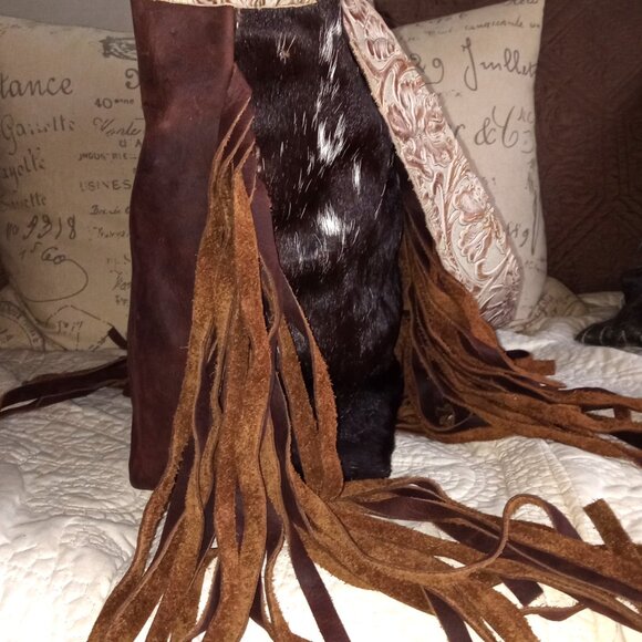 Dancing Cactus Designs Large Cowhide Leather Fringe Handbag - Picture 9 of 9